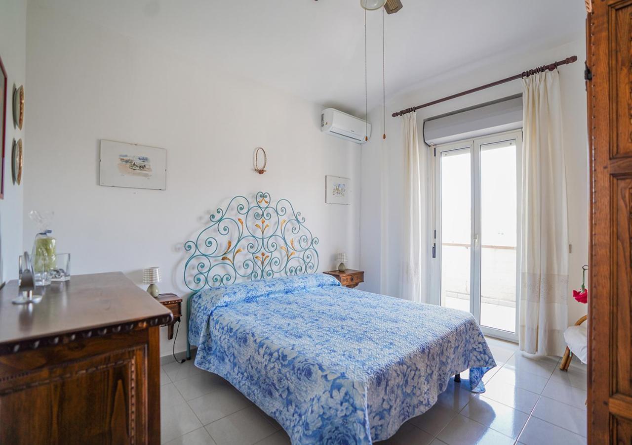 Murphy Holiday Home - Belvedere La Maddalena  Eksteriør billede